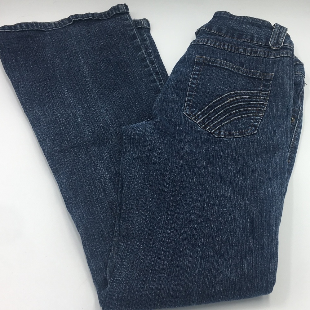 Womens V.S.H Jeans size11 Dark Wash Flare Leg